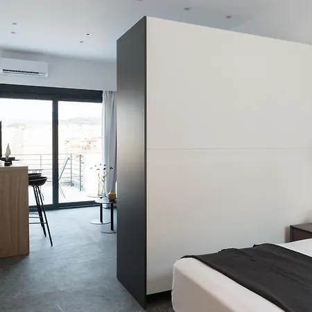 Voda Luxury Penthouse #602 - Acropolis View Rooftop *